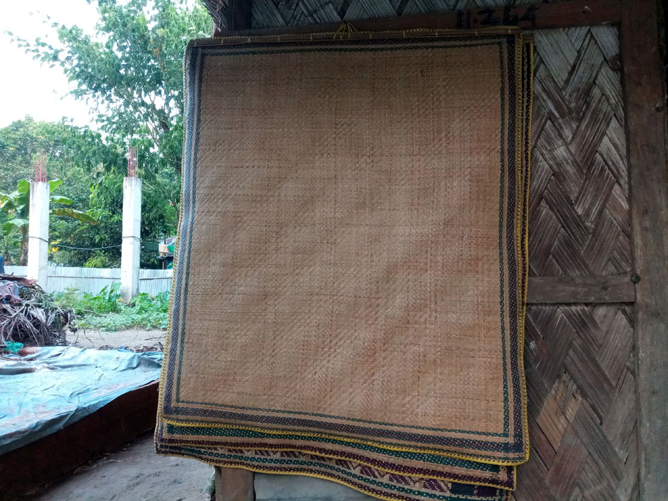 Handicraft-product Cool Carpet